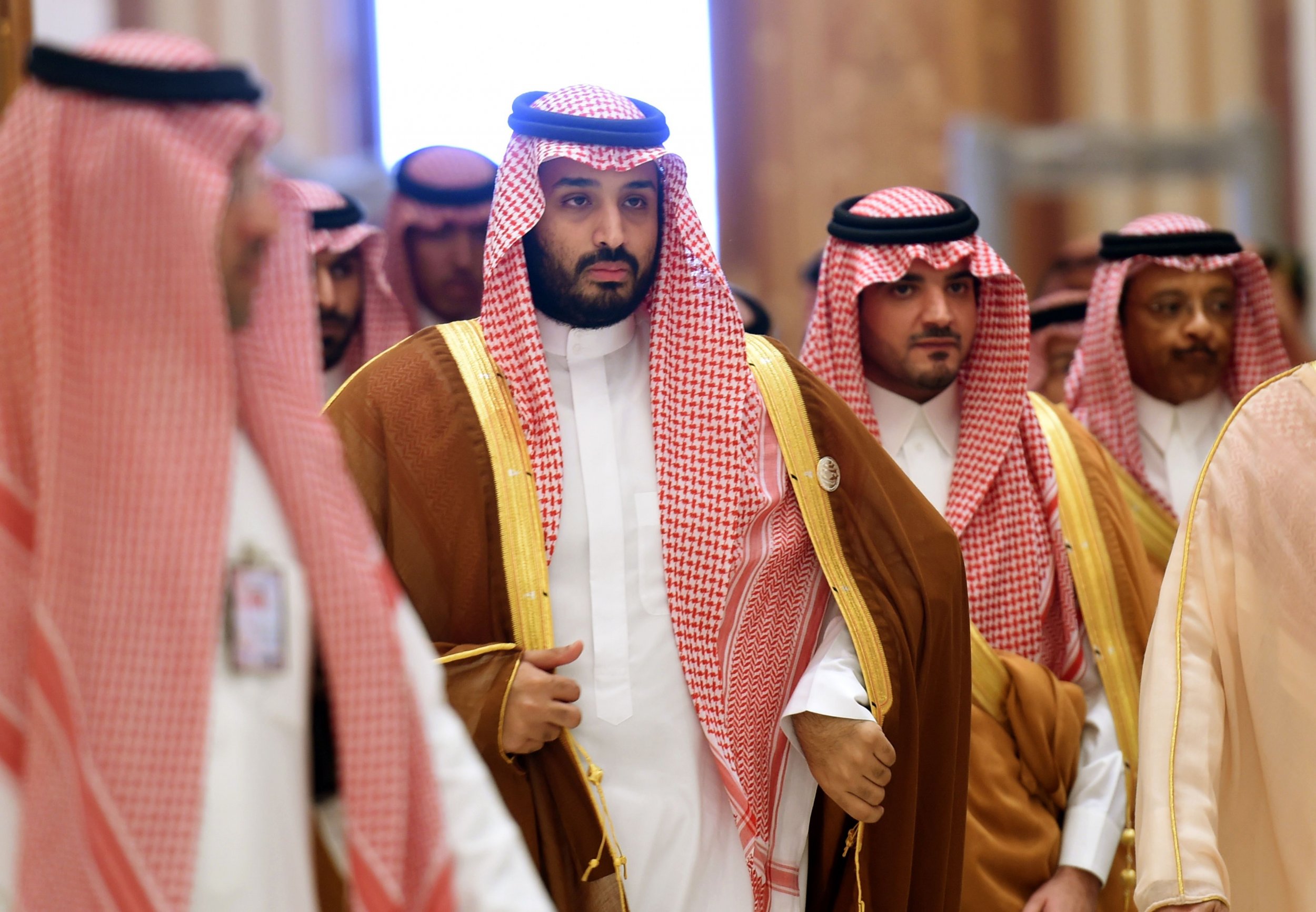 ولي العهد السعودي يتقدم بصفقة تاريخية لشراء نادي الزمالك المصري